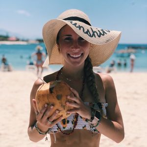 Meet your Posher, Sabrina